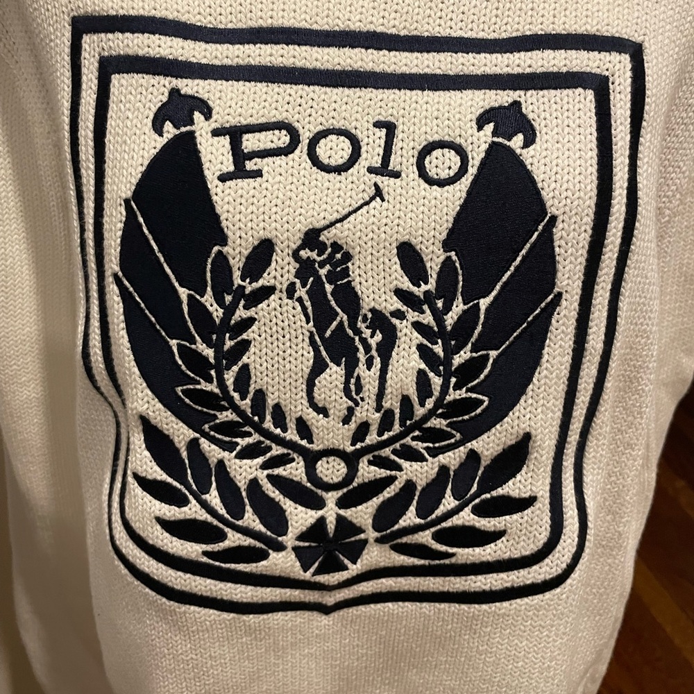 Men’s Polo sweater